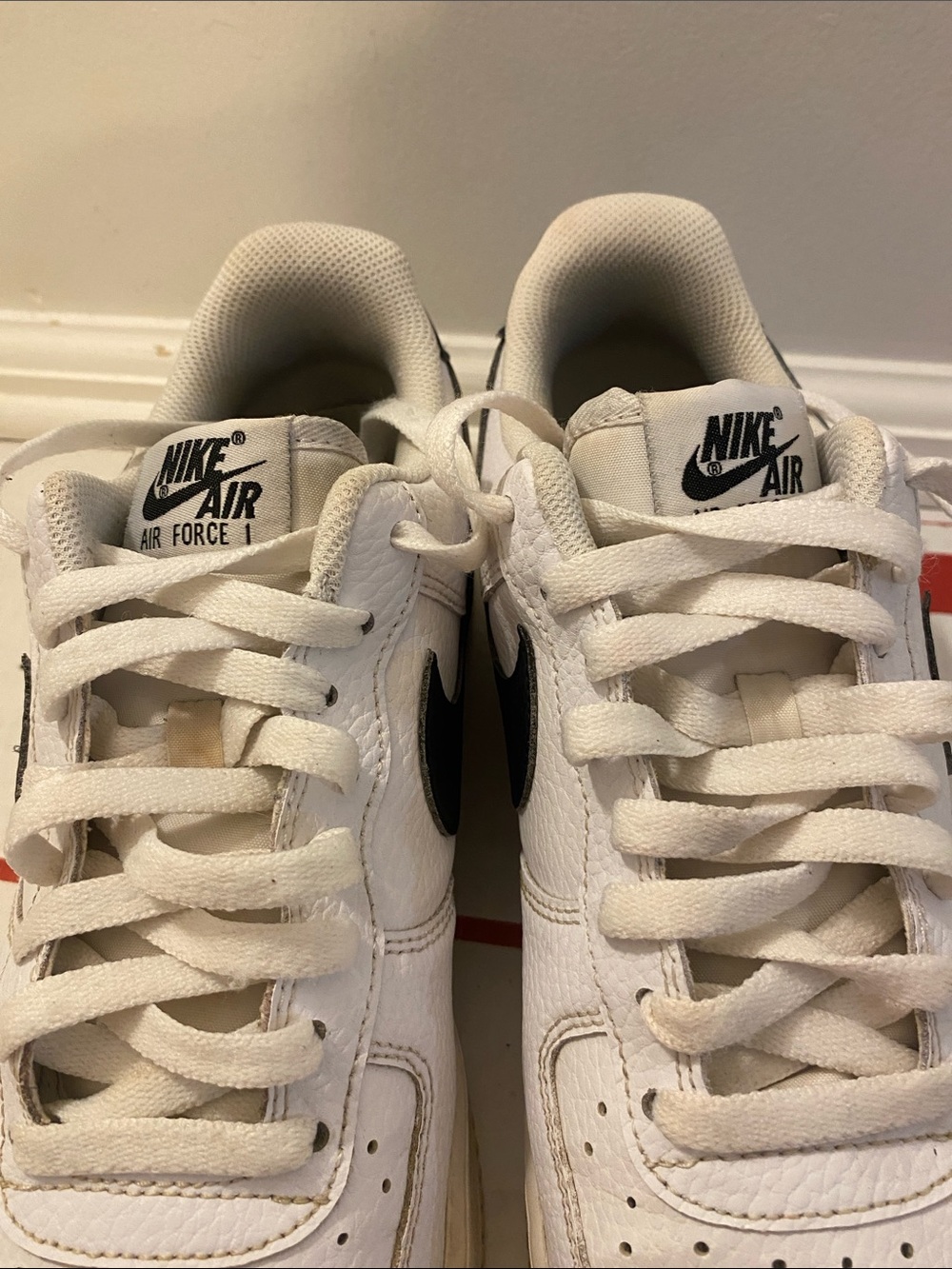 Nike Air size 10 Sneakers good condition - Picture 3 of 5